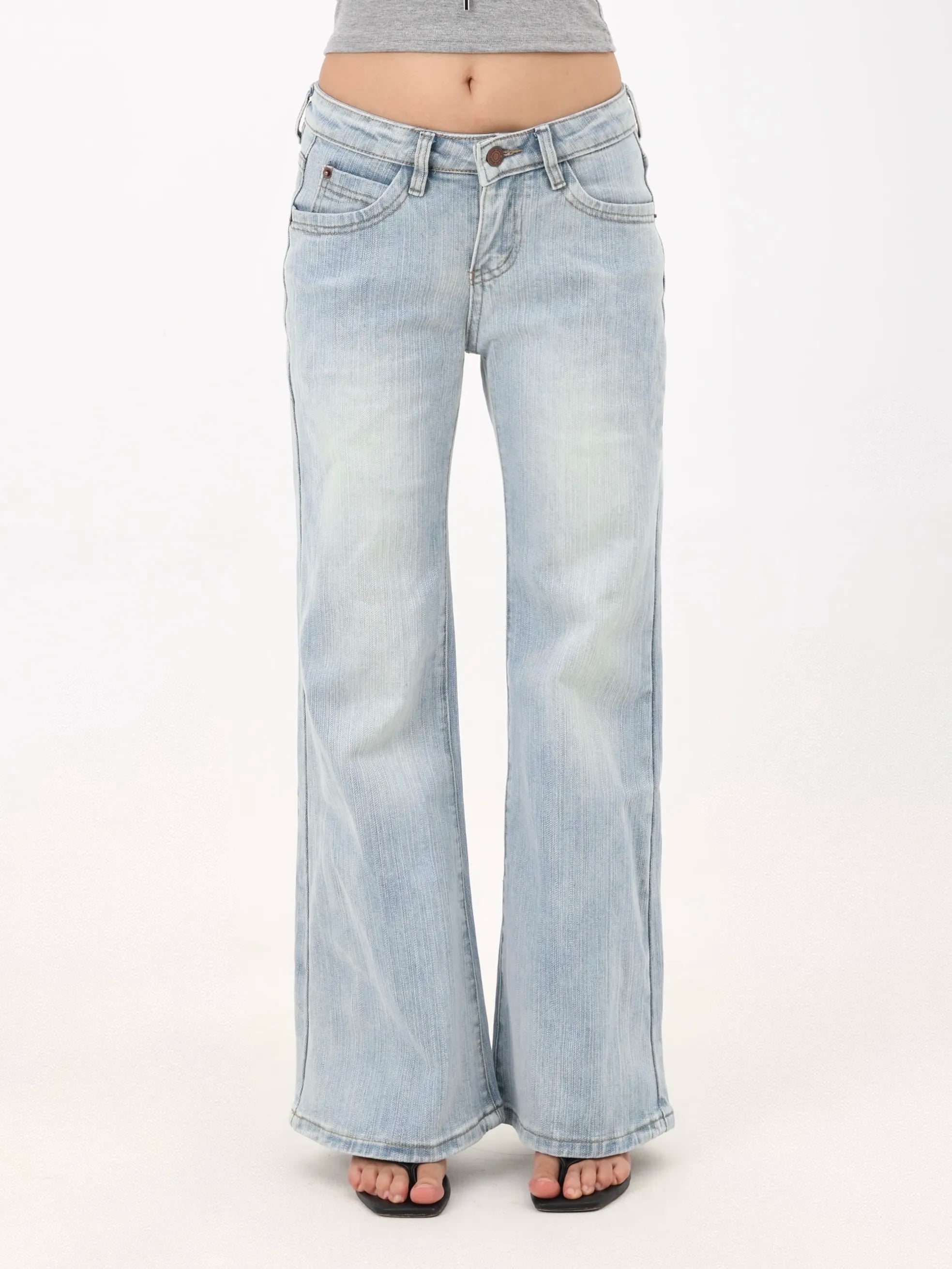Mid-to-Low Rise Slub Stretch Slightly Flared Washed Denim Jeans